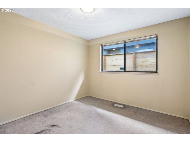 11037 Sw 61ST Ave, Portland, OR 97219