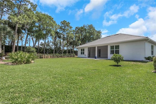 6391 Old Mahogany CT, Naples, FL 34109