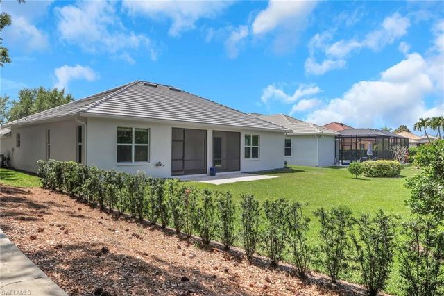 6391 Old Mahogany CT, Naples, FL 34109