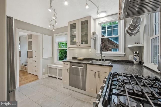 4205 LONGFELLOW ST, Hyattsville, MD 20781