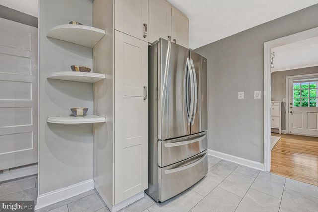 4205 LONGFELLOW ST, Hyattsville, MD 20781
