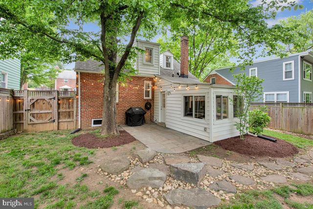 4205 LONGFELLOW ST, Hyattsville, MD 20781