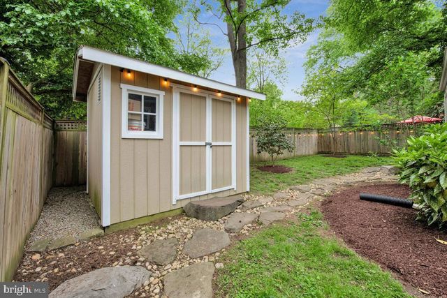 4205 LONGFELLOW ST, Hyattsville, MD 20781
