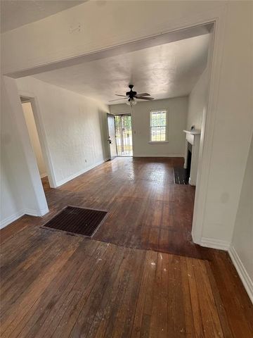 2049 NE 17th Street, Oklahoma City, OK 73111