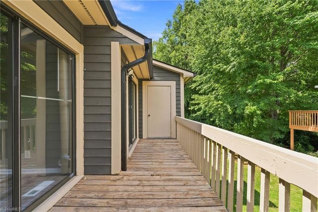 238 Tabor View Lane, Winston-salem, NC 27106