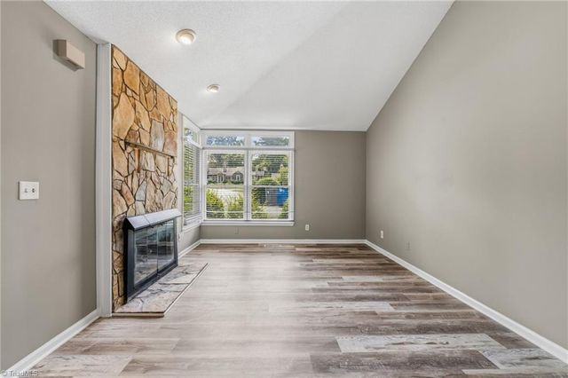 238 Tabor View Lane, Winston-salem, NC 27106