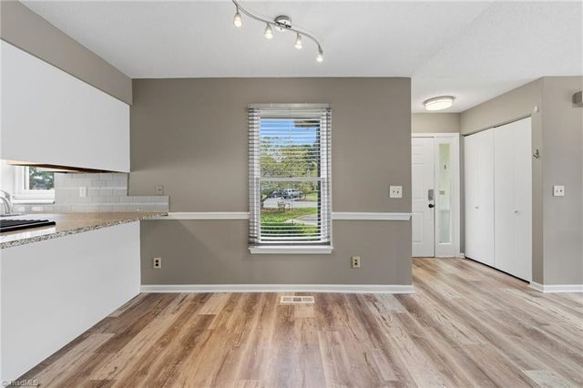 238 Tabor View Lane, Winston-salem, NC 27106