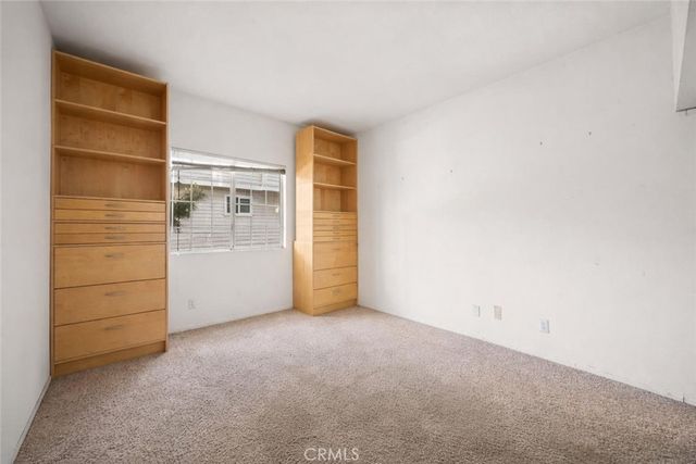 5620 Yolanda Avenue 111, Tarzana, CA 91356