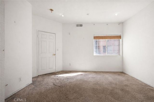 5620 Yolanda Avenue 111, Tarzana, CA 91356