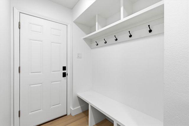 4446 Thunder Road, Dallas, TX 75244