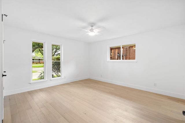 4446 Thunder Road, Dallas, TX 75244