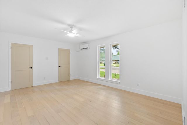 4446 Thunder Road, Dallas, TX 75244