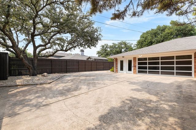 4446 Thunder Road, Dallas, TX 75244
