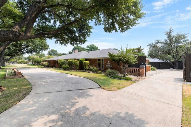 4446 Thunder Road, Dallas, TX 75244