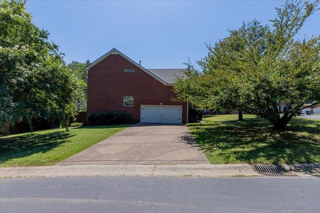 1501 Bellafonte Ct, Nashville, TN 37221