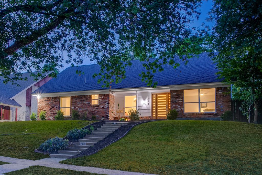 1611 Windchime Drive, Dallas, TX 75224 — photo 2