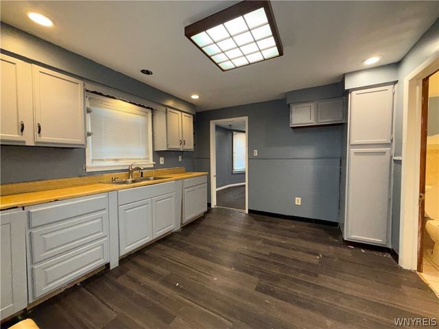 91 Montana Avenue, Buffalo, NY 14211