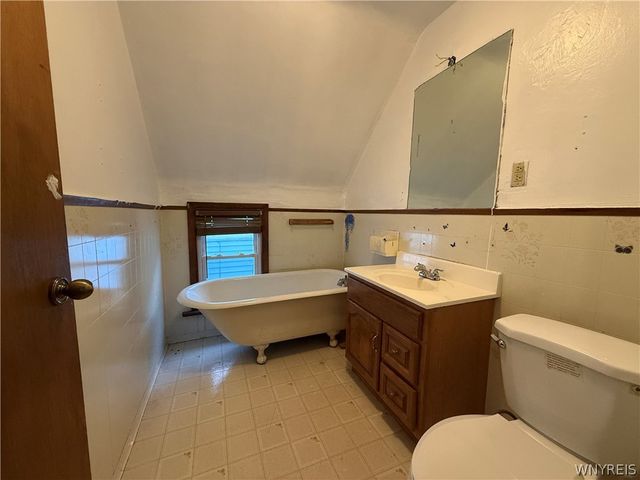 91 Montana Avenue, Buffalo, NY 14211