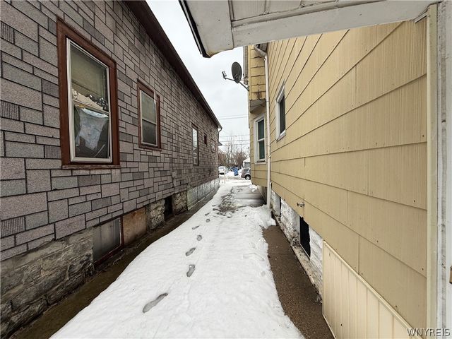 91 Montana Avenue, Buffalo, NY 14211