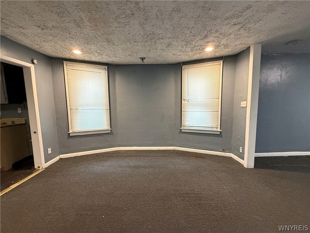 91 Montana Avenue, Buffalo, NY 14211