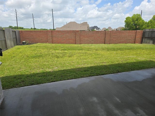 8711 Fox Trail Drive, Missouri City, TX 77459