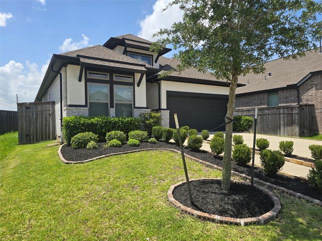 8711 Fox Trail Drive, Missouri City, TX 77459