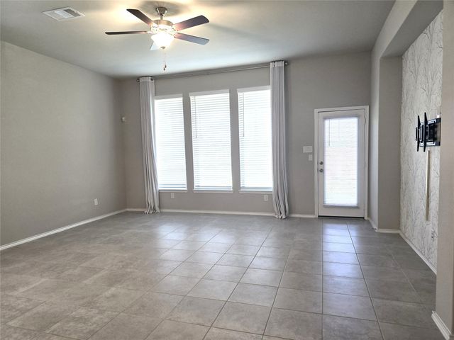 8711 Fox Trail Drive, Missouri City, TX 77459