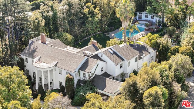 251 N Bristol Avenue, Los Angeles, CA 90049