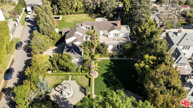 251 N Bristol Avenue, Los Angeles, CA 90049