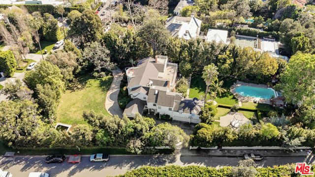 251 N Bristol Avenue, Los Angeles, CA 90049