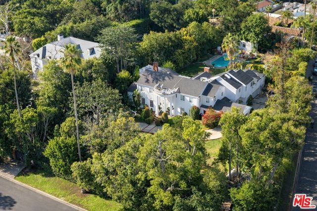 251 N Bristol Avenue, Los Angeles, CA 90049