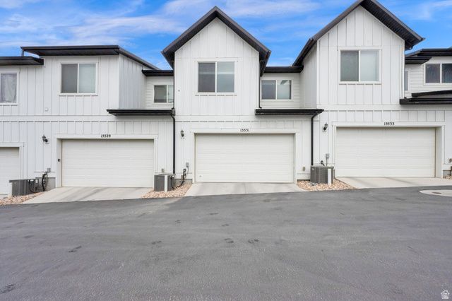 15531 S ALLIANCE LN, Bluffdale, UT 84065