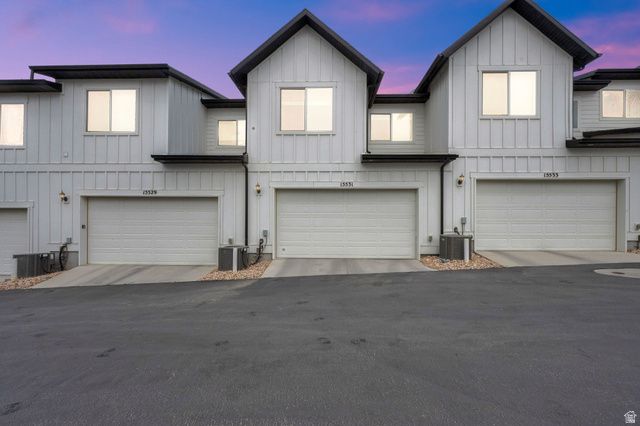 15531 S ALLIANCE LN, Bluffdale, UT 84065