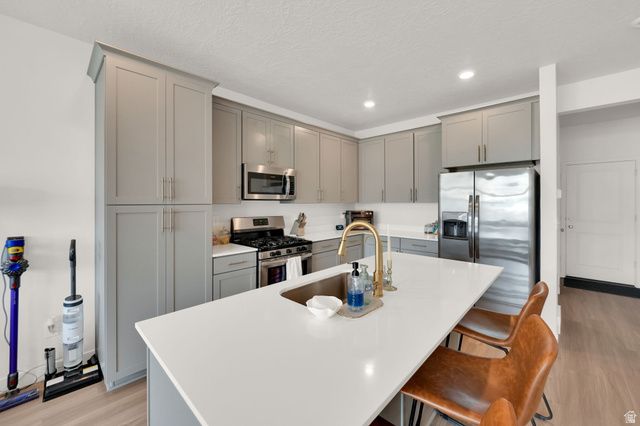 15531 S ALLIANCE LN, Bluffdale, UT 84065