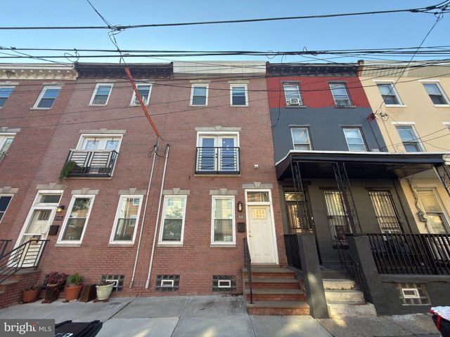 1710 W GIRARD AVE, Philadelphia, PA 19130