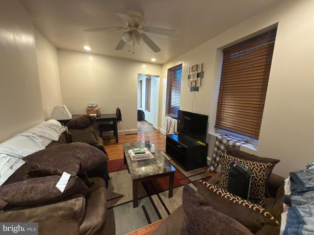 1710 W GIRARD AVE, Philadelphia, PA 19130