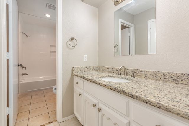 421 Cavender Court, Hurst, TX 76054