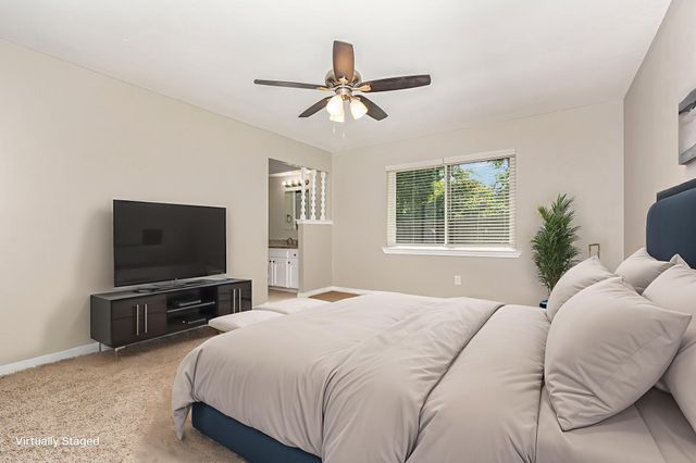 421 Cavender Court, Hurst, TX 76054