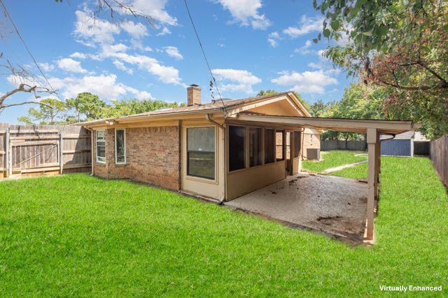 421 Cavender Court, Hurst, TX 76054