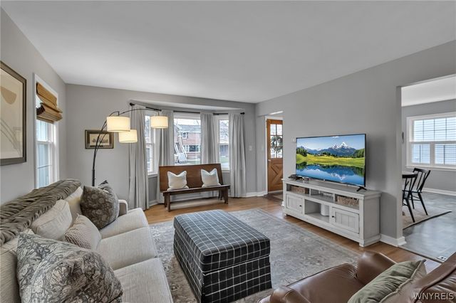 100 North Cayuga Road, Amherst, NY 14221