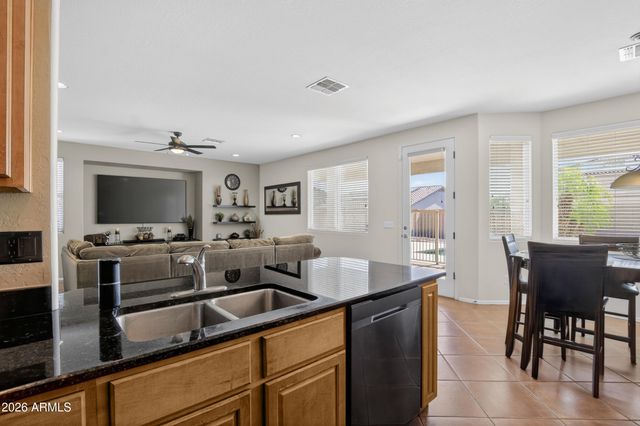 21969 W ANTELOPE Trail, Buckeye, AZ 85326