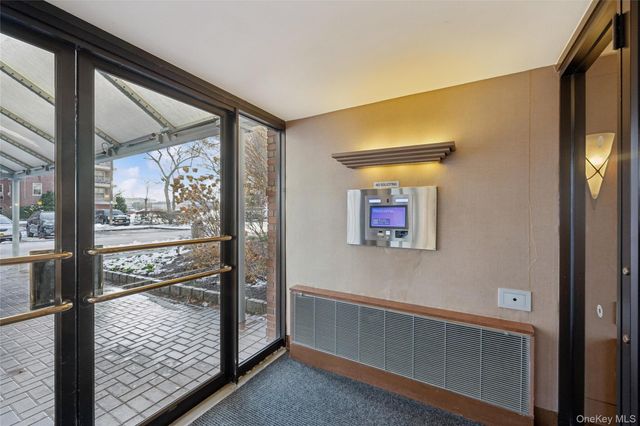 2345 Bell Boulevard 3F, Bayside, NY 11360