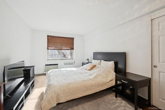 2345 Bell Boulevard 3F, Bayside, NY 11360