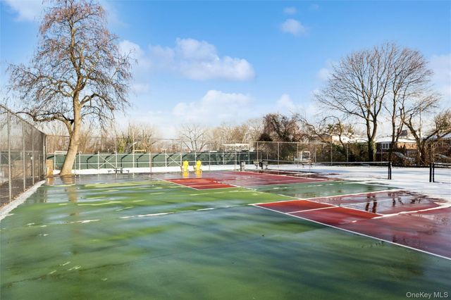 2345 Bell Boulevard 3F, Bayside, NY 11360