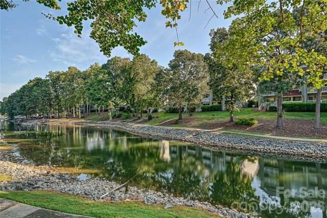 19901 Henderson Road C, Cornelius, NC 28031
