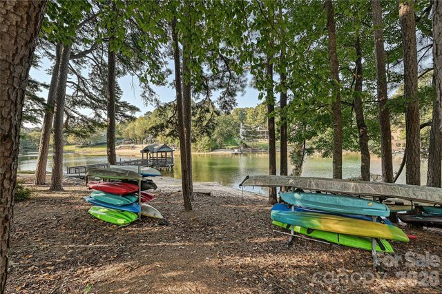 19901 Henderson Road C, Cornelius, NC 28031