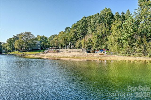 19901 Henderson Road C, Cornelius, NC 28031