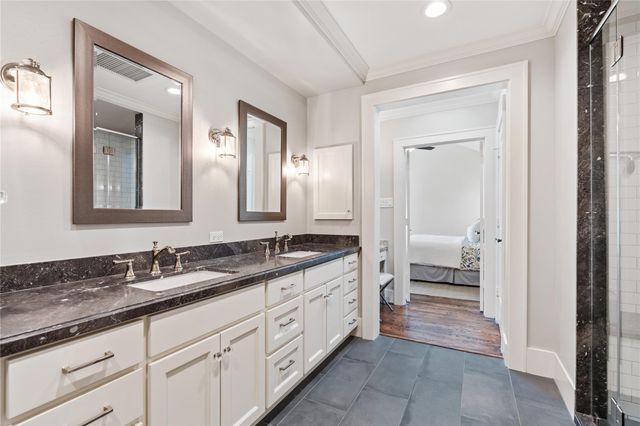 815 W Melwood Street, Houston, TX 77009