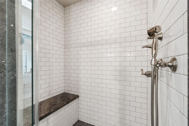 815 W Melwood Street, Houston, TX 77009