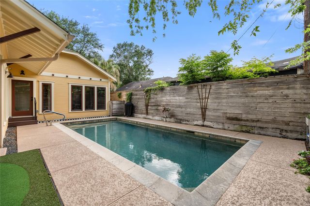 815 W Melwood Street, Houston, TX 77009